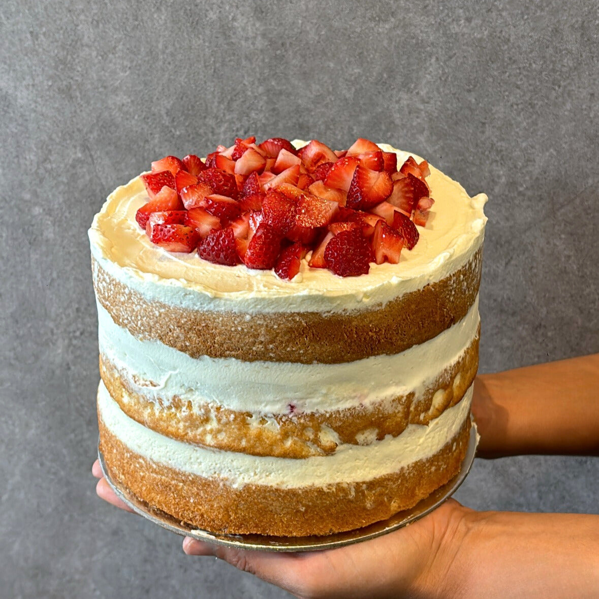 Strawberries & Cream Sponge